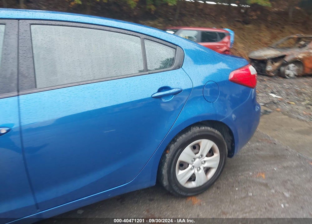 2015 KIA FORTE LX VIN: KNAFX4A60F5291981