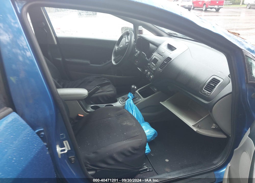 2015 KIA FORTE LX VIN: KNAFX4A60F5291981