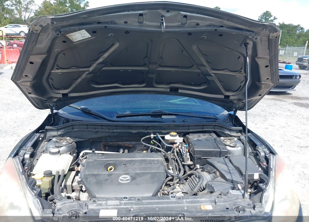 2011 MAZDA 3 I TOURING VIN: JM1BL1VF2B1409505