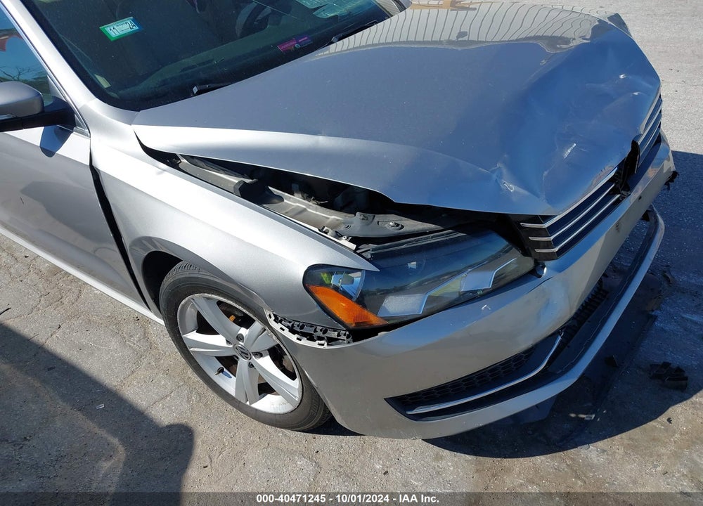 2013 VOLKSWAGEN PASSAT 2.5L SE VIN: 1VWBP7A38DC081742