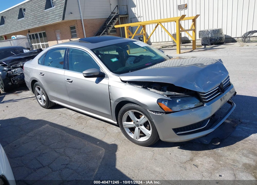 2013 VOLKSWAGEN PASSAT 2.5L SE VIN: 1VWBP7A38DC081742