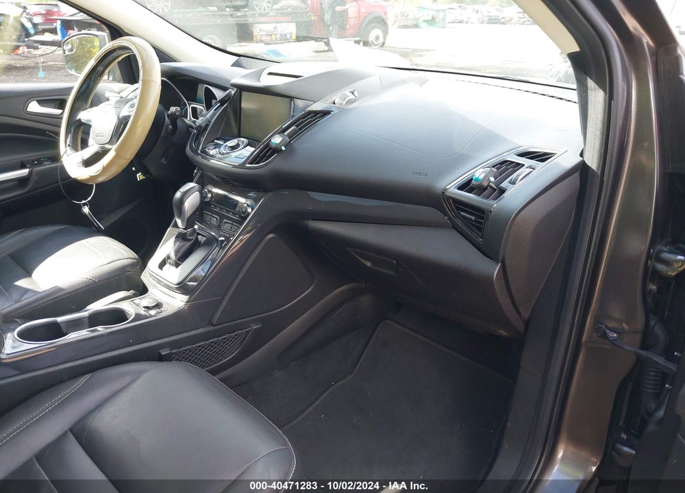 2015 FORD ESCAPE TITANIUM VIN: 1FMCU9J9XFUC39250