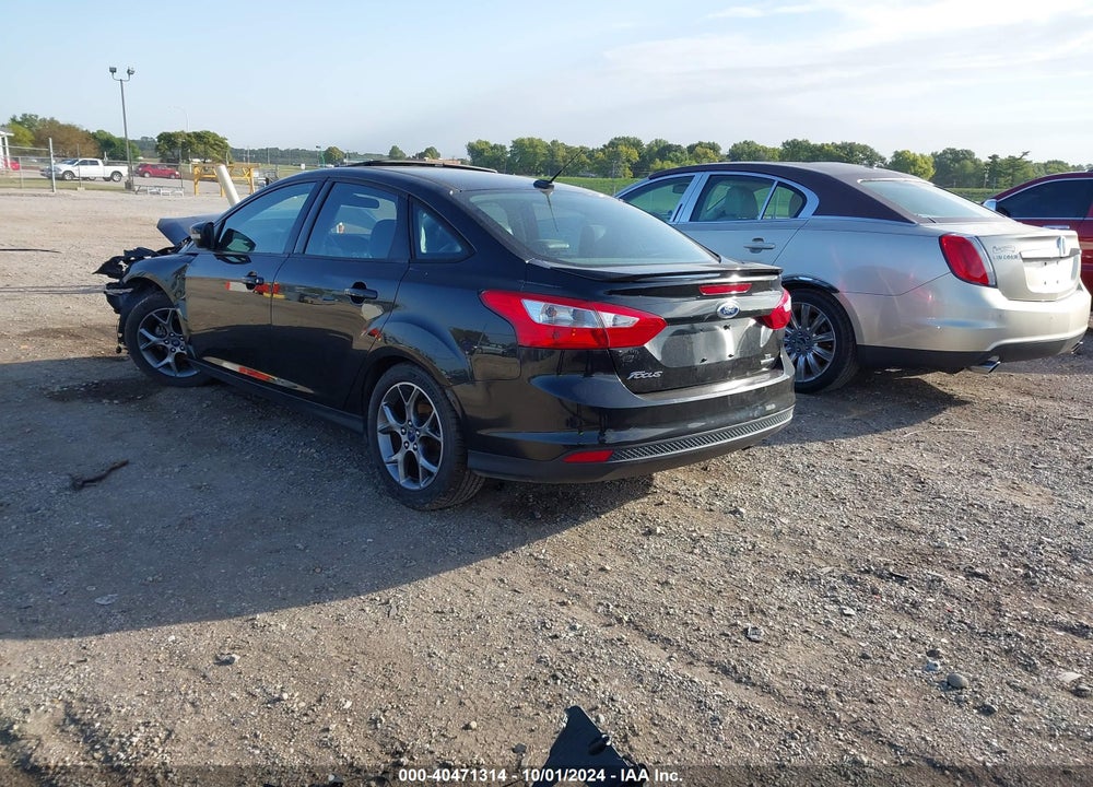 2014 FORD FOCUS SE VIN: 1FADP3F2XEL129365