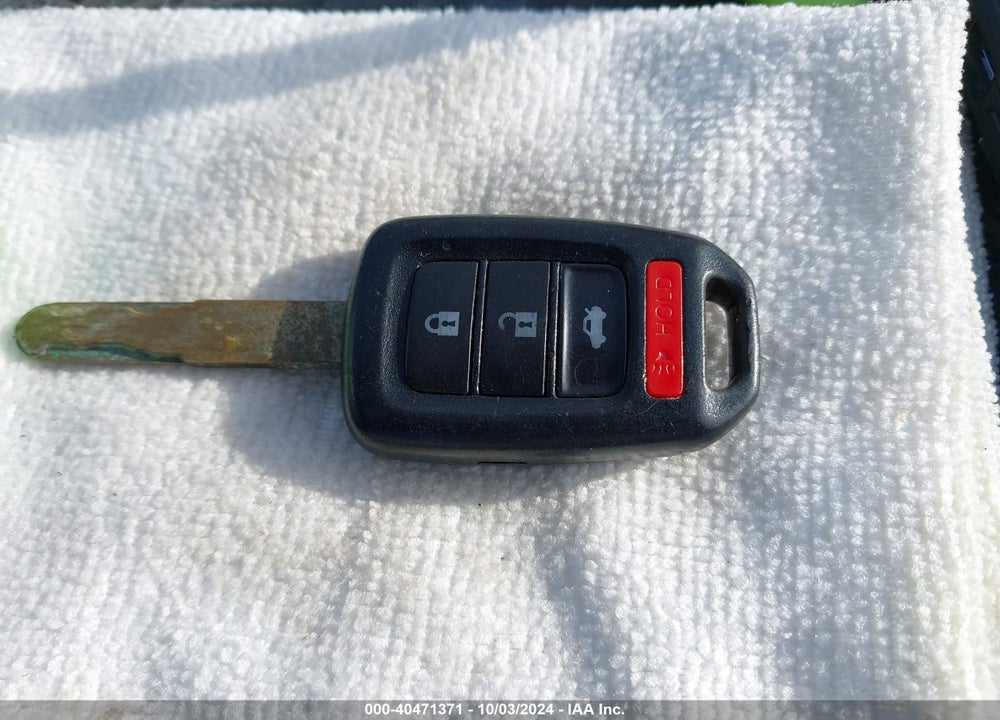 2015 HONDA CIVIC LX VIN: 19XFB2F55FE705427