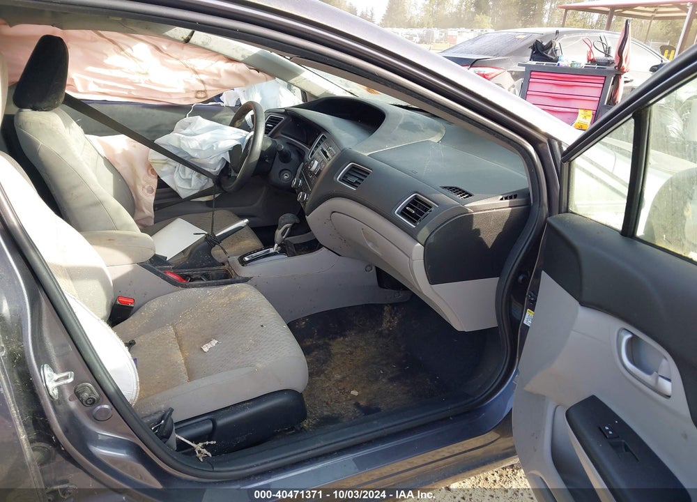 2015 HONDA CIVIC LX VIN: 19XFB2F55FE705427