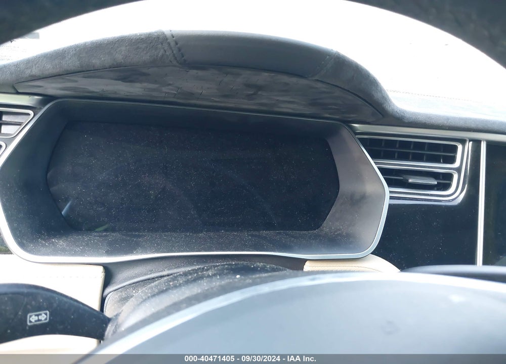 2015 TESLA MODEL S 85D/P85D VIN: 5YJSA1E43FF112342