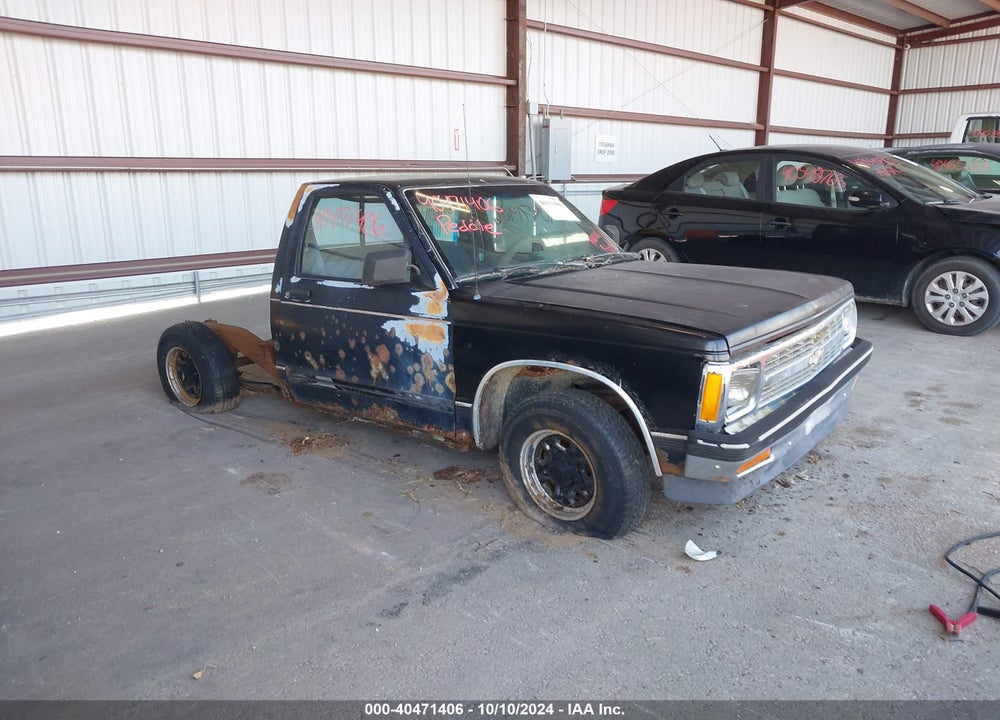 1991 CHEVROLET S TRUCK S10 VIN: 1GCCS14R4M8205091