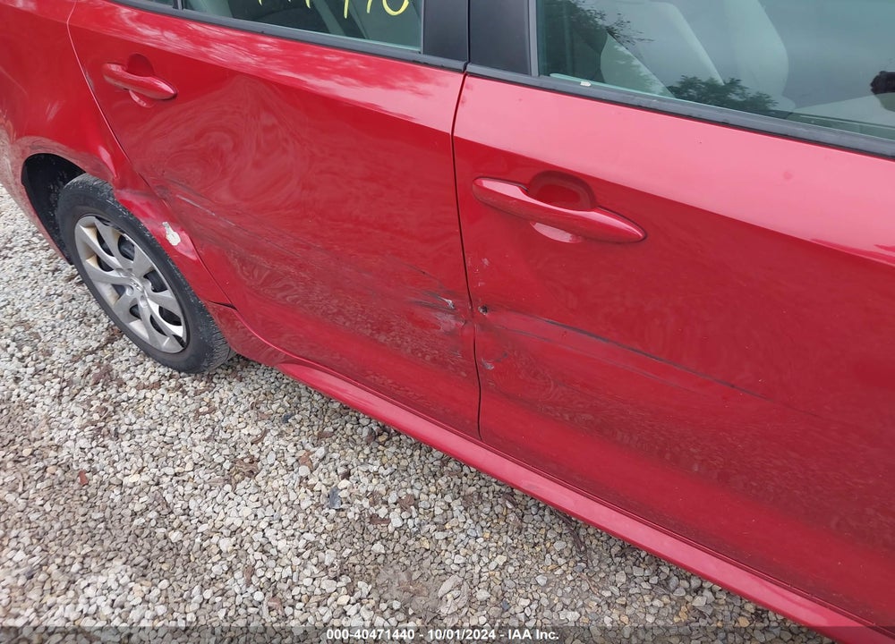 2020 TOYOTA COROLLA LE VIN: 5YFEPRAE6LP125269