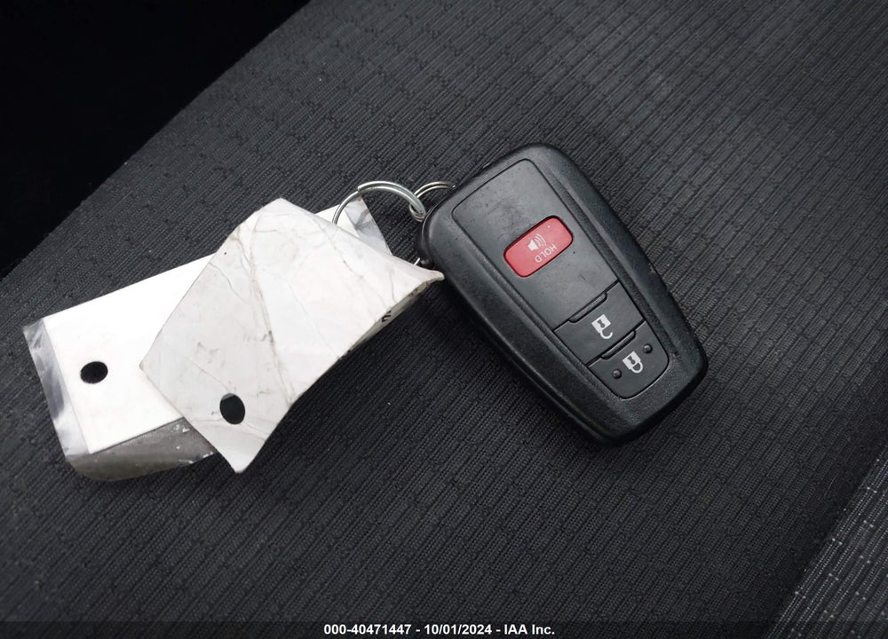2018 TOYOTA C-HR XLE PREMIUM VIN: NMTKHMBX7JR022688