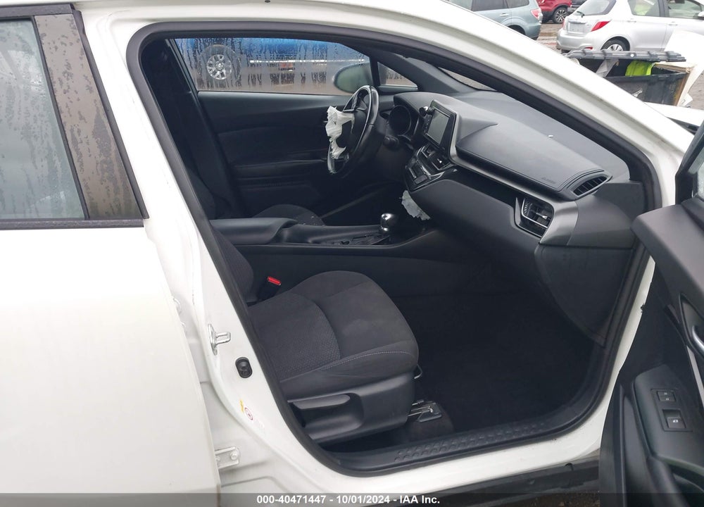 2018 TOYOTA C-HR XLE PREMIUM VIN: NMTKHMBX7JR022688