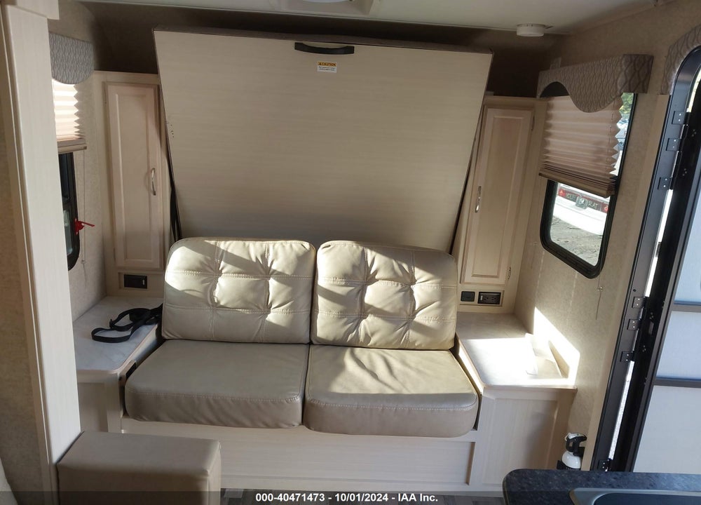 2018 MINNIE MICRO  SERIES VIN: 54CTM2J28J3036449