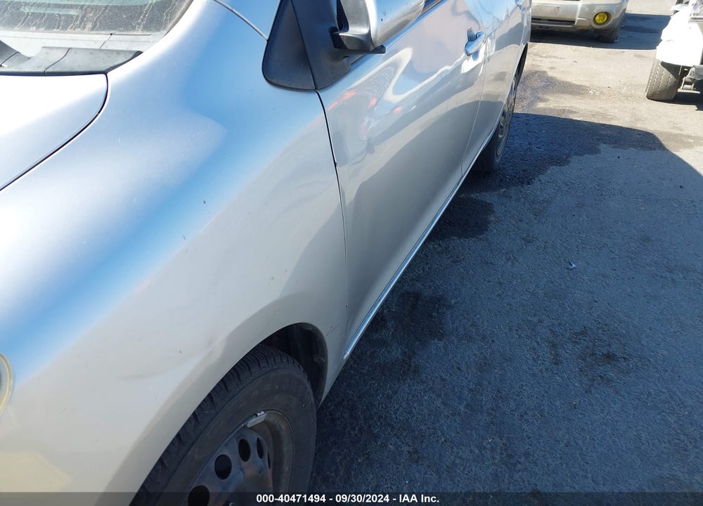 2012 TOYOTA YARIS VIN: JTDBT4K33C1421126