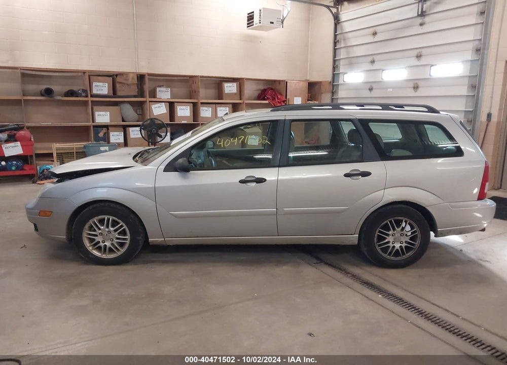 2005 FORD FOCUS ZXW VIN: 1FAFP36N15W228206