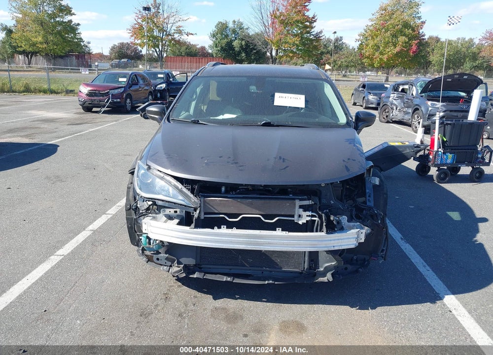2020 CHRYSLER PACIFICA TOURING L VIN: 2C4RC1BG5LR106534