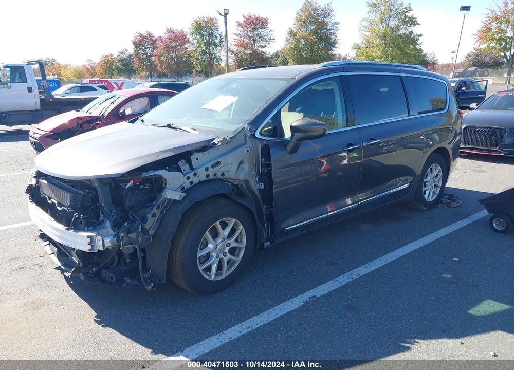 2020 CHRYSLER PACIFICA TOURING L VIN: 2C4RC1BG5LR106534