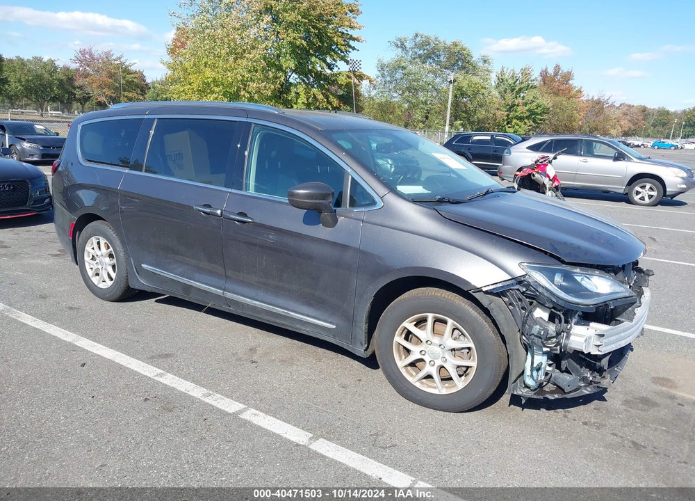 2020 CHRYSLER PACIFICA TOURING L VIN: 2C4RC1BG5LR106534