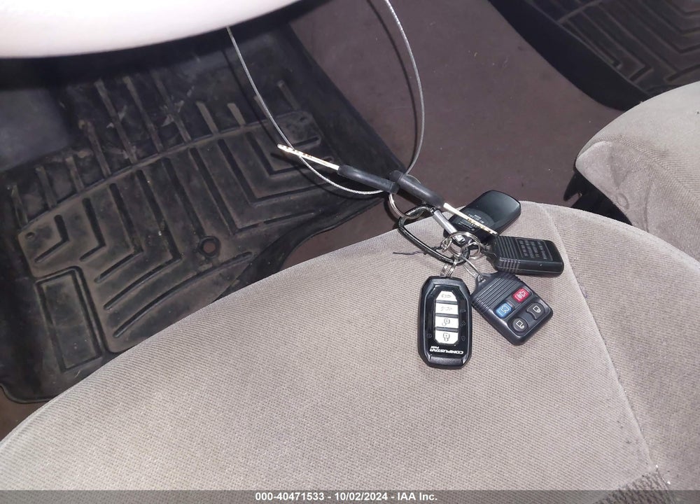 2003 FORD TAURUS SES VIN: 1FAFP55U03G211442