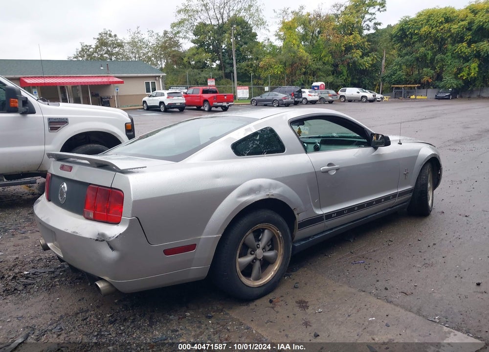 2006 FORD MUSTANG V6 VIN: 1ZVFT80N765242725