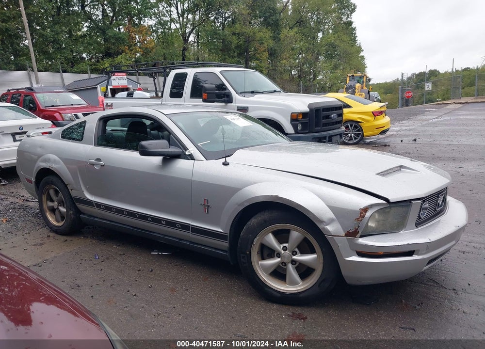 2006 FORD MUSTANG V6 VIN: 1ZVFT80N765242725