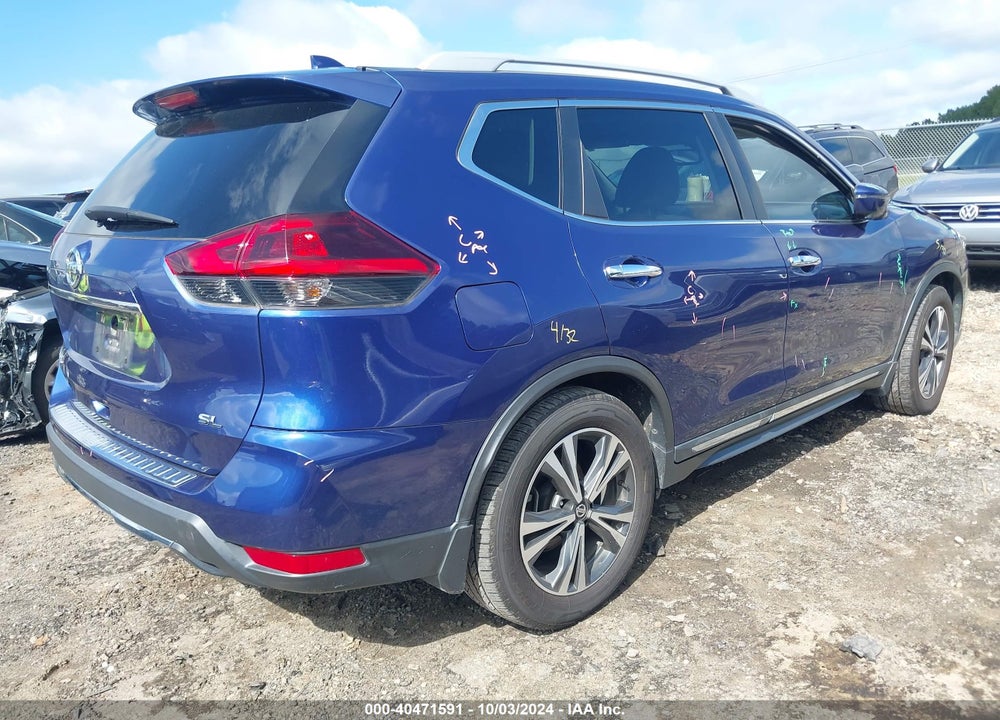 2018 NISSAN ROGUE SL VIN: 5N1AT2MT2JC845312
