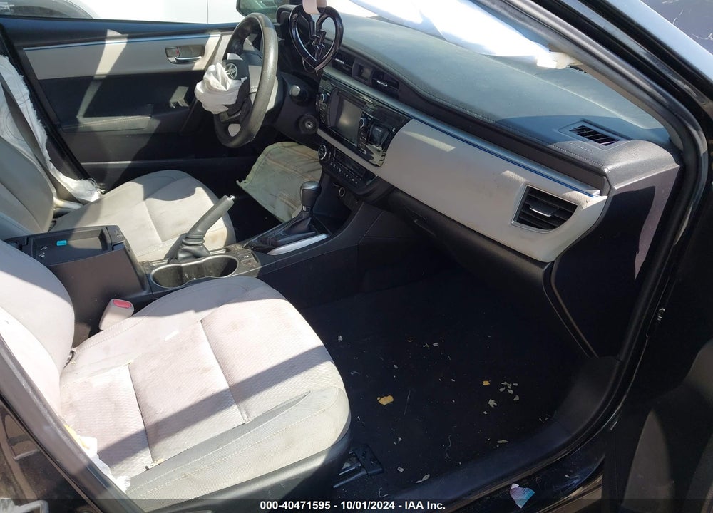 2015 TOYOTA COROLLA LE VIN: 5YFBURHEXFP285550