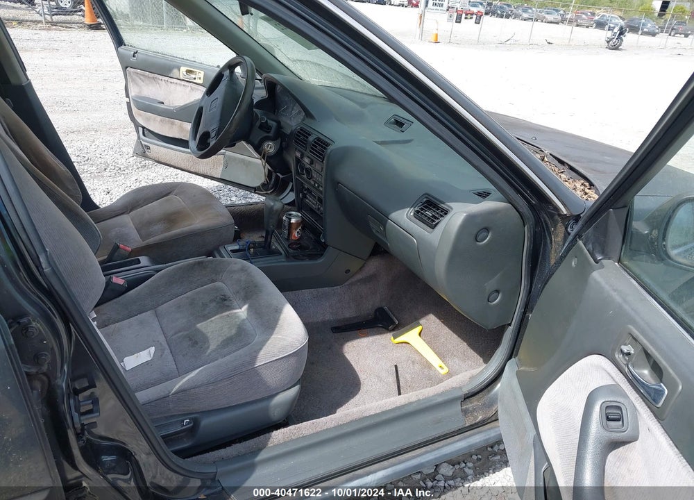 1992 HONDA ACCORD LX/EX VIN: JHMCB7652NC023920