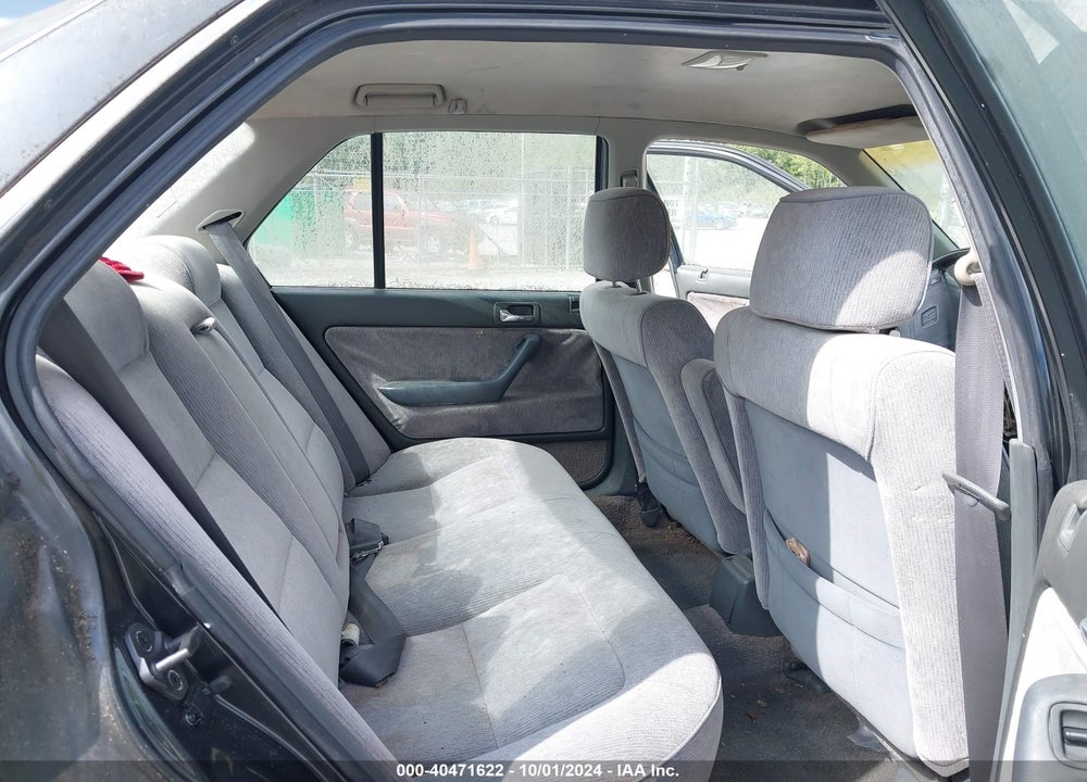 1992 HONDA ACCORD LX/EX VIN: JHMCB7652NC023920