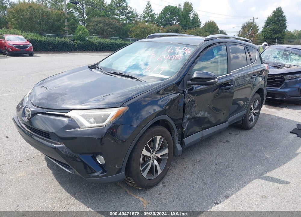 2017 TOYOTA RAV4 XLE VIN: 2T3WFREV8HW376406