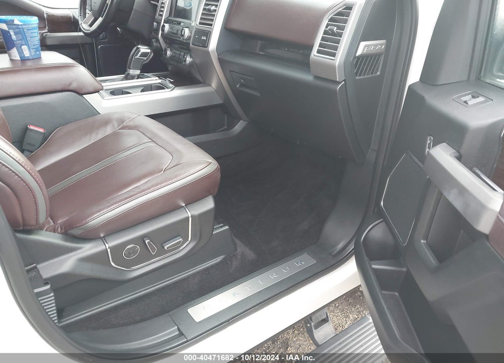 2017 FORD F-150 PLATINUM VIN: 1FTEW1EG2HFA20677