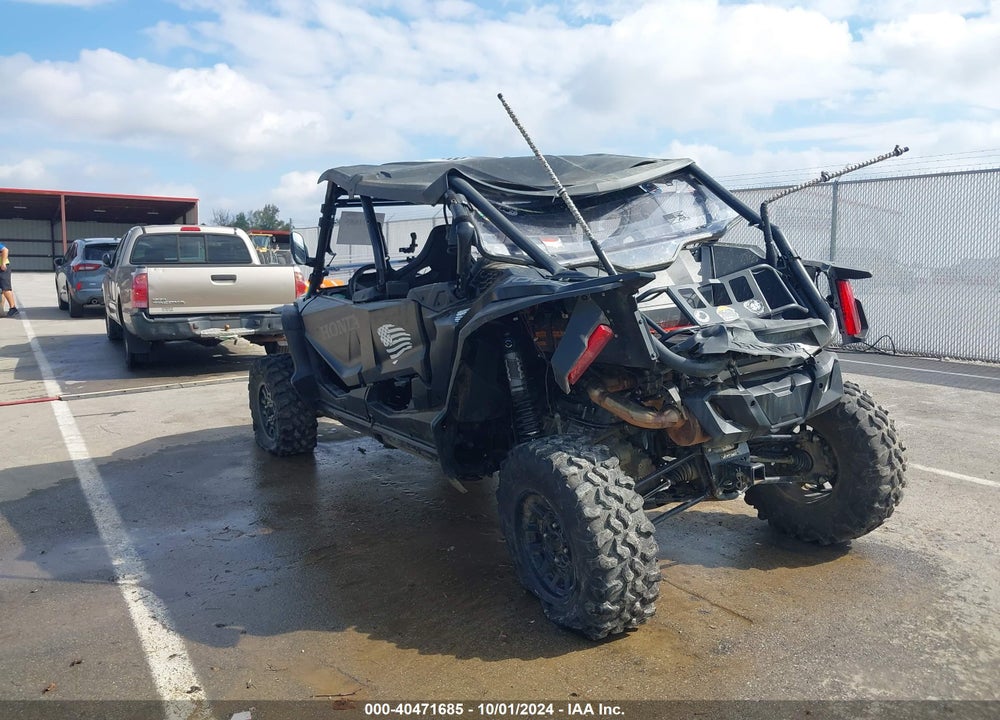 2023 HONDA SXS1000 S4 VIN: 1HFVE06T4P4300349