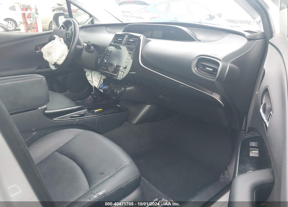 2022 TOYOTA PRIUS XLE VIN: JTDKAMFU4N3174618