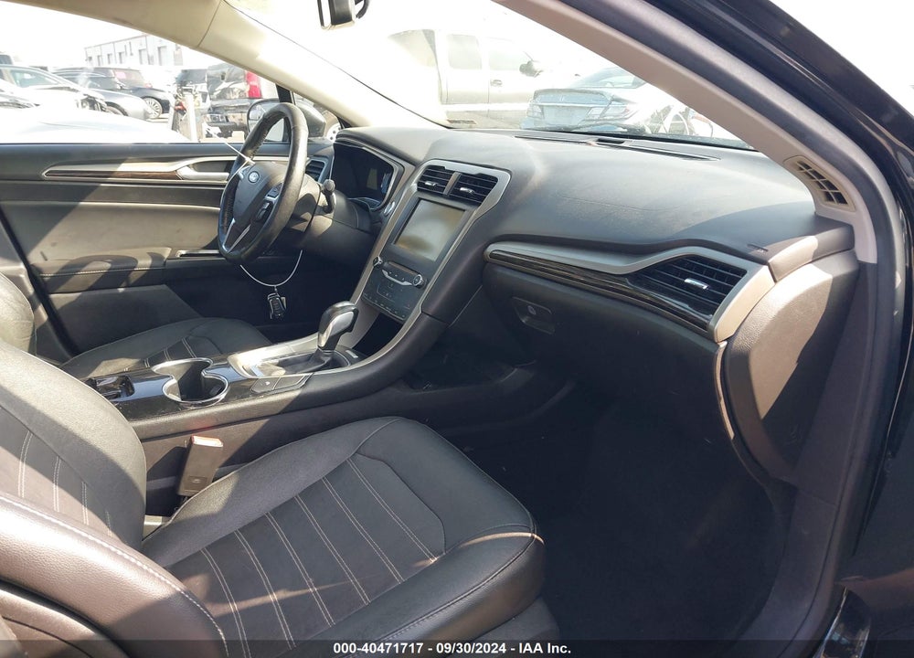 2015 FORD FUSION SE VIN: 3FA6P0HD1FR294598