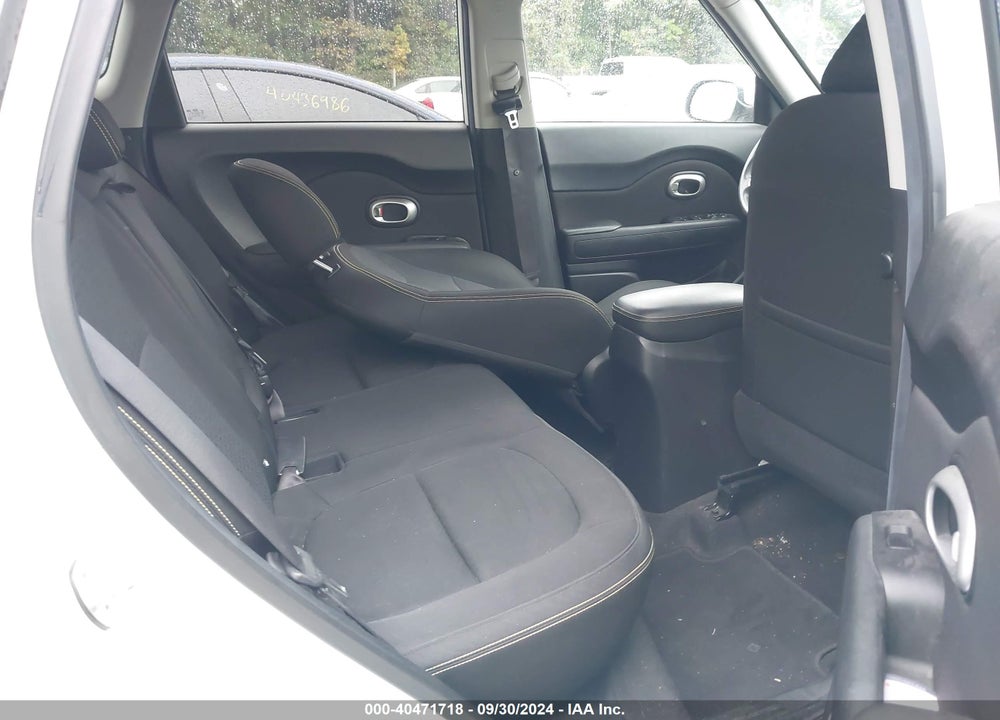 2015 KIA SOUL VIN: KNDJP3A58F7172613