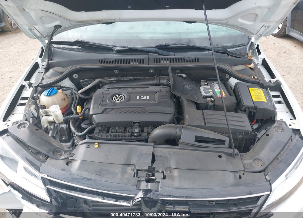 2015 VOLKSWAGEN JETTA 1.8T SE VIN: 3VWD07AJ8FM305816