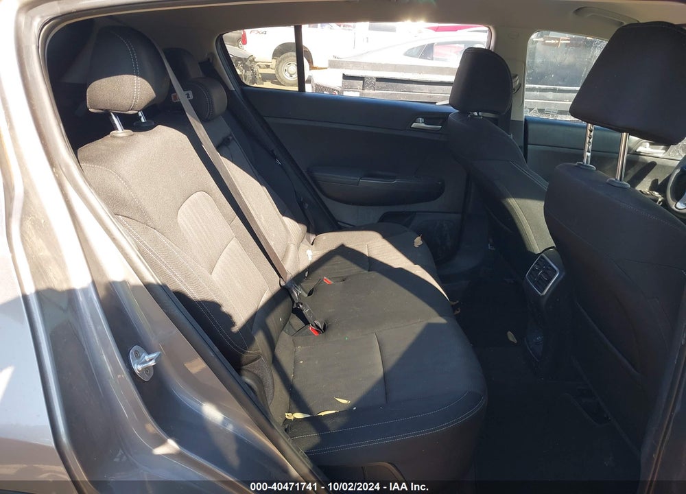 2019 KIA SPORTAGE LX VIN: KNDPM3AC1K7511644