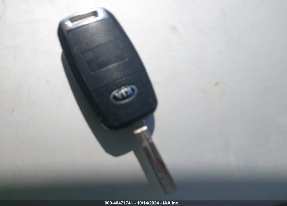 2019 KIA SPORTAGE LX VIN: KNDPM3AC1K7511644