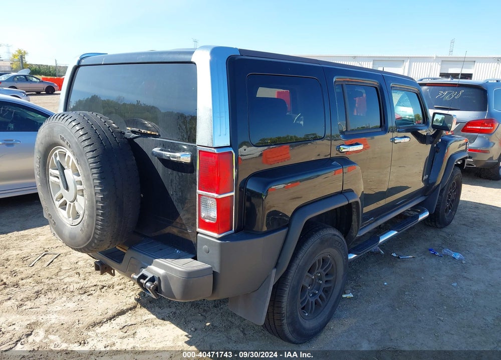 2006 HUMMER H3 SUV VIN: 5GTDN136368270805