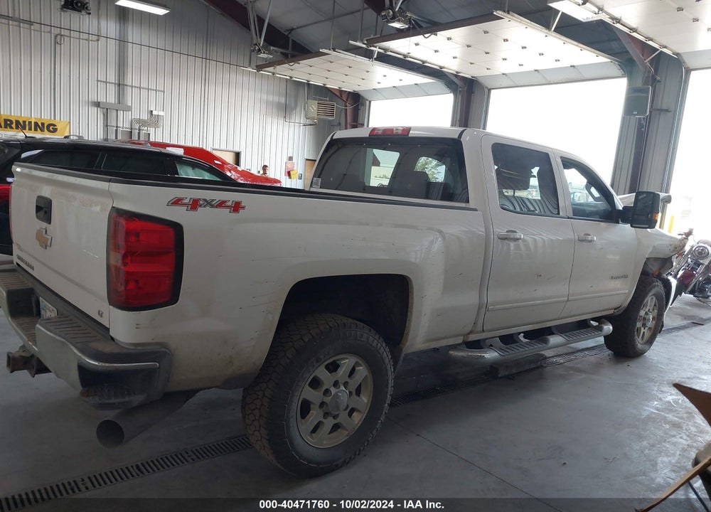 2015 CHEVROLET SILVERADO 2500HD LT VIN: 1GC1KVE85FF632489