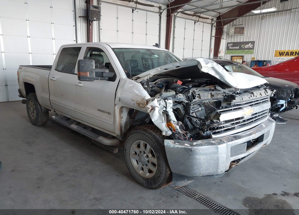 2015 CHEVROLET SILVERADO 2500HD LT VIN: 1GC1KVE85FF632489