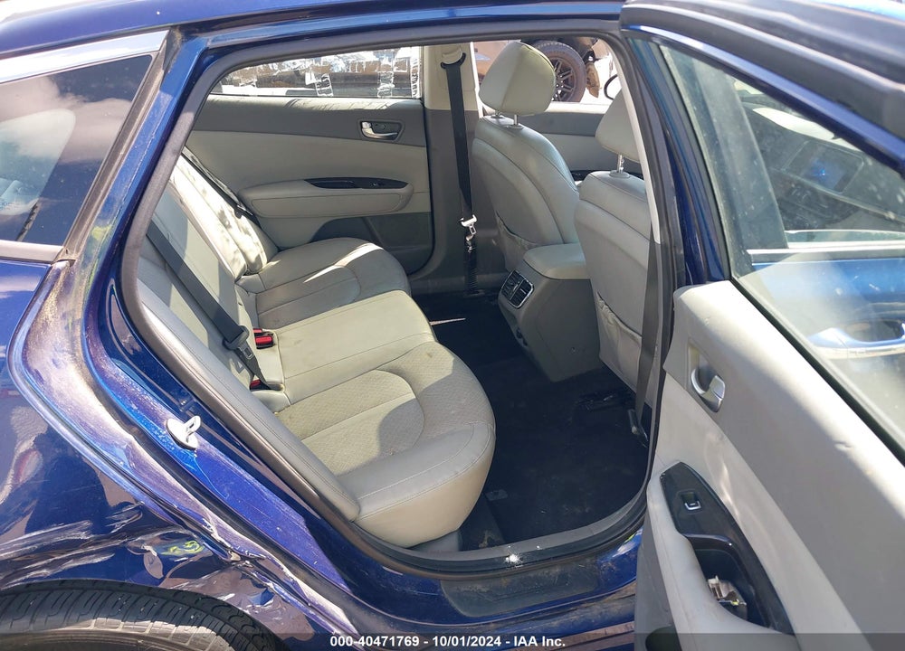 2016 KIA OPTIMA EX VIN: 5XXGU4L37GG004801