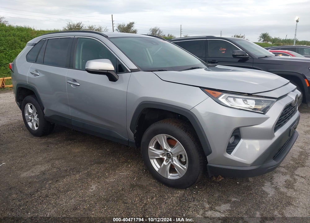 2021 TOYOTA RAV4 XLE VIN: 2T3W1RFV3MW149373