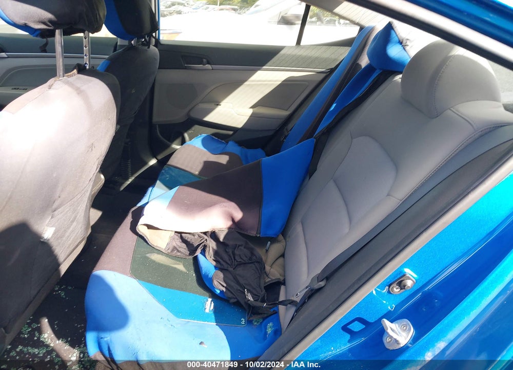 2017 HYUNDAI ELANTRA SE VIN: KMHD84LF7HU384103