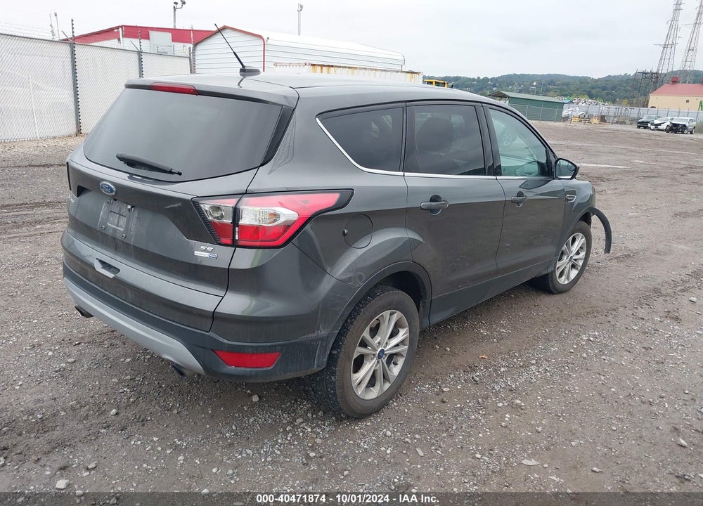 2017 FORD ESCAPE SE VIN: 1FMCU9GD9HUC75431