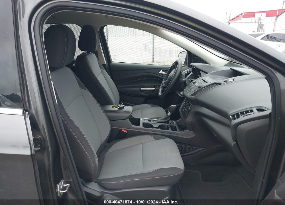 2017 FORD ESCAPE SE VIN: 1FMCU9GD9HUC75431