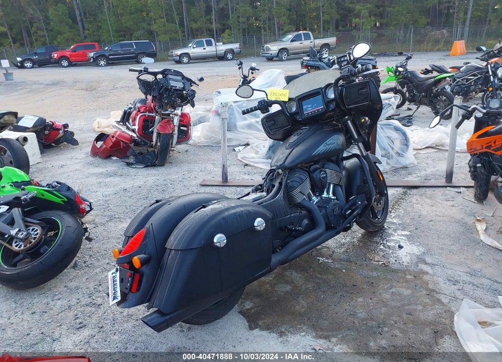 2018 INDIAN MOTORCYCLE CO. CHIEFTAIN DARK HORSE VIN: 56KTCDAA4J3361213