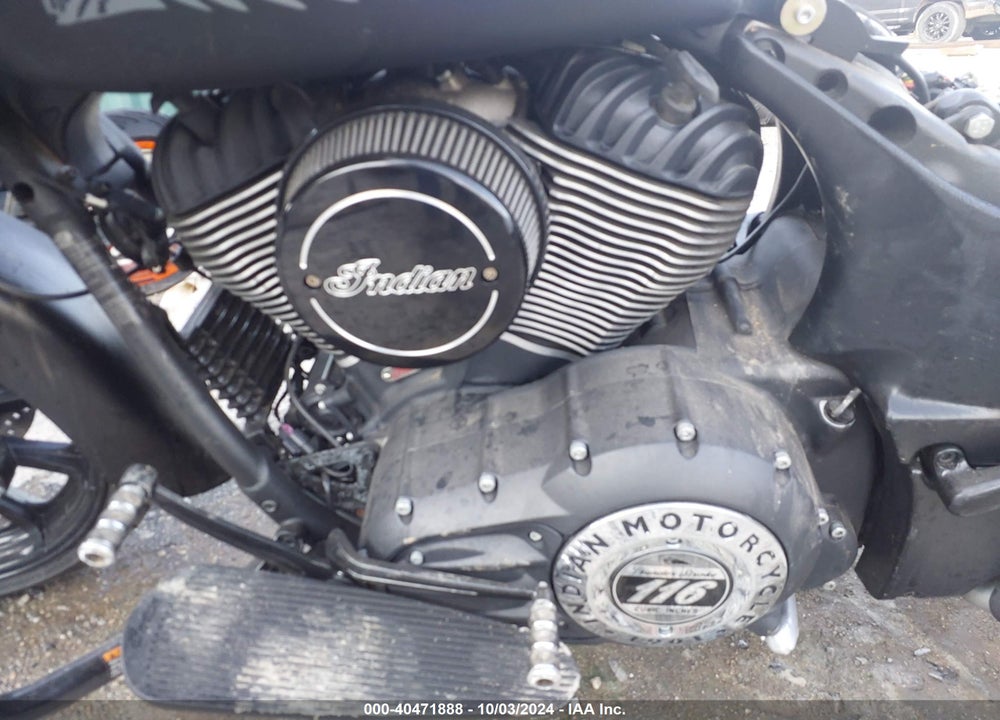 2018 INDIAN MOTORCYCLE CO. CHIEFTAIN DARK HORSE VIN: 56KTCDAA4J3361213