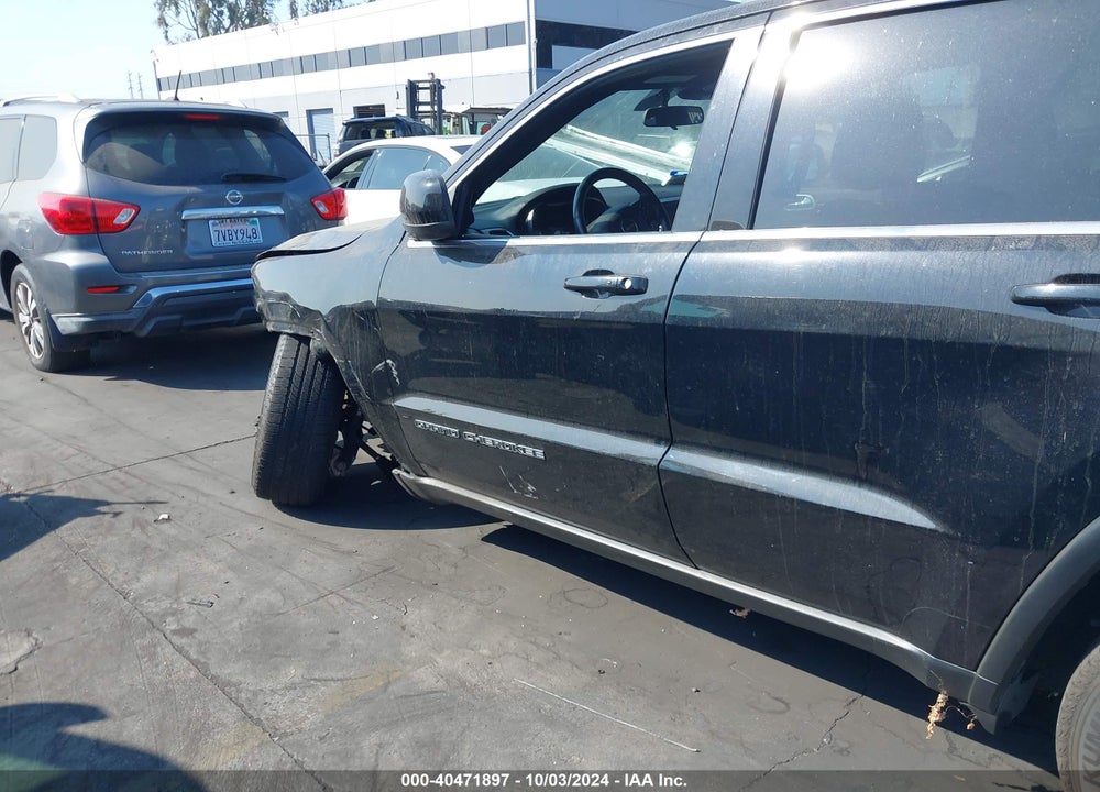 2018 JEEP GRAND CHEROKEE LAREDO E 4X4 VIN: 1C4RJFAG6JC421241
