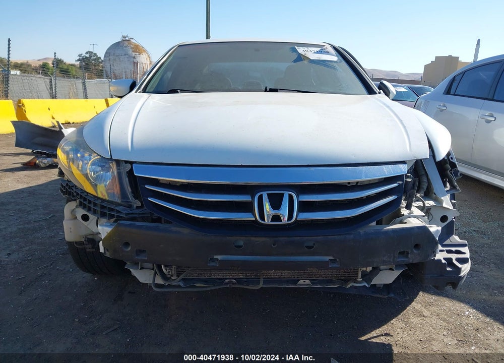 2012 HONDA ACCORD 2.4 LX VIN: 1HGCP2F33CA122373