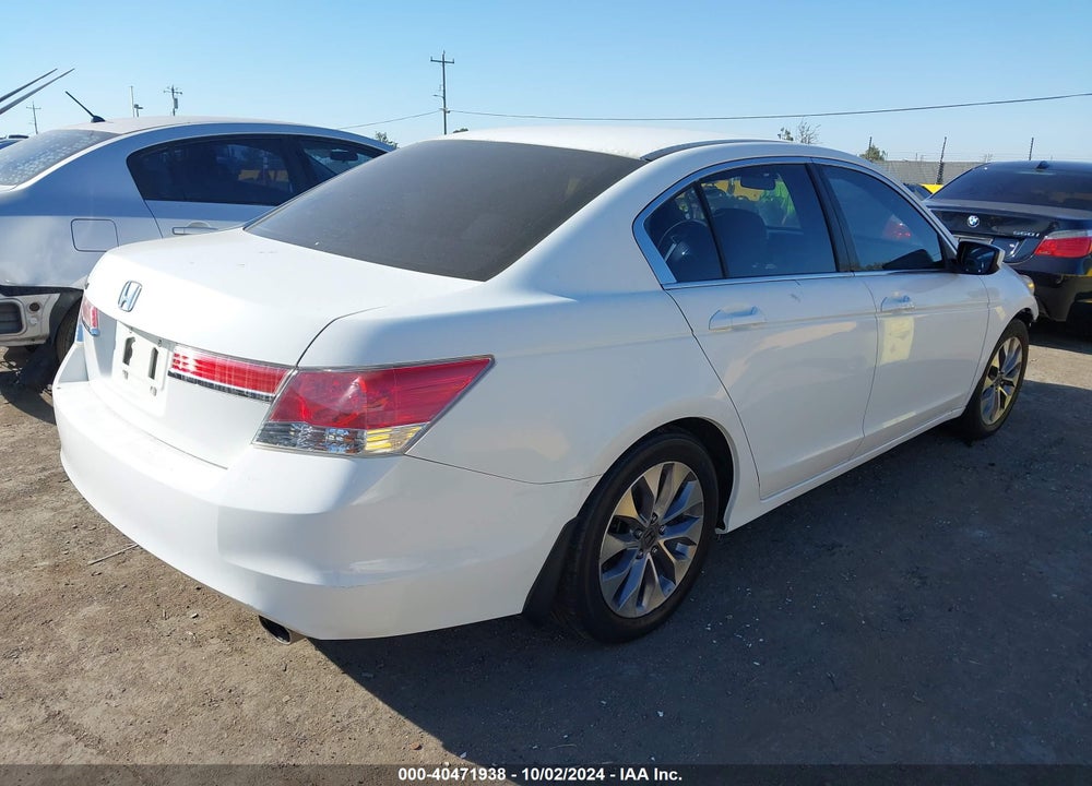 2012 HONDA ACCORD 2.4 LX VIN: 1HGCP2F33CA122373