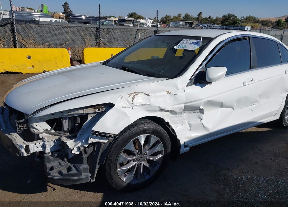 2012 HONDA ACCORD 2.4 LX VIN: 1HGCP2F33CA122373